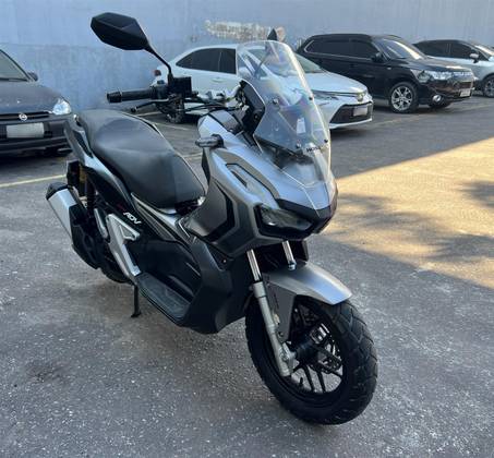 HONDA ADV 